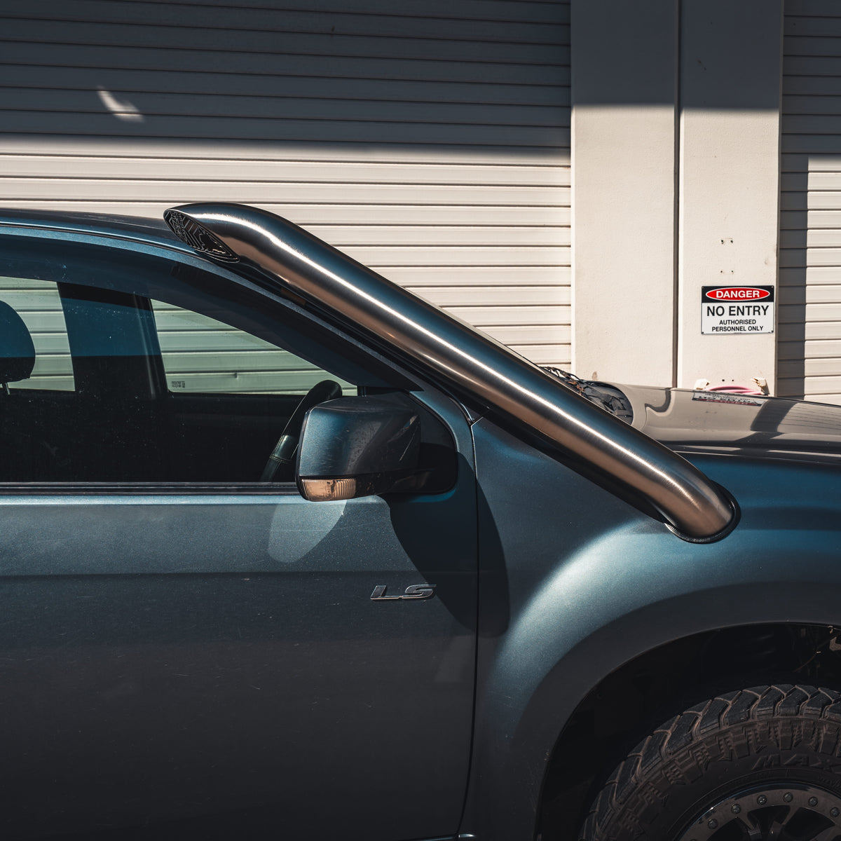 Close-up of the Isuzu D-Max snorkel body and mounting bracket