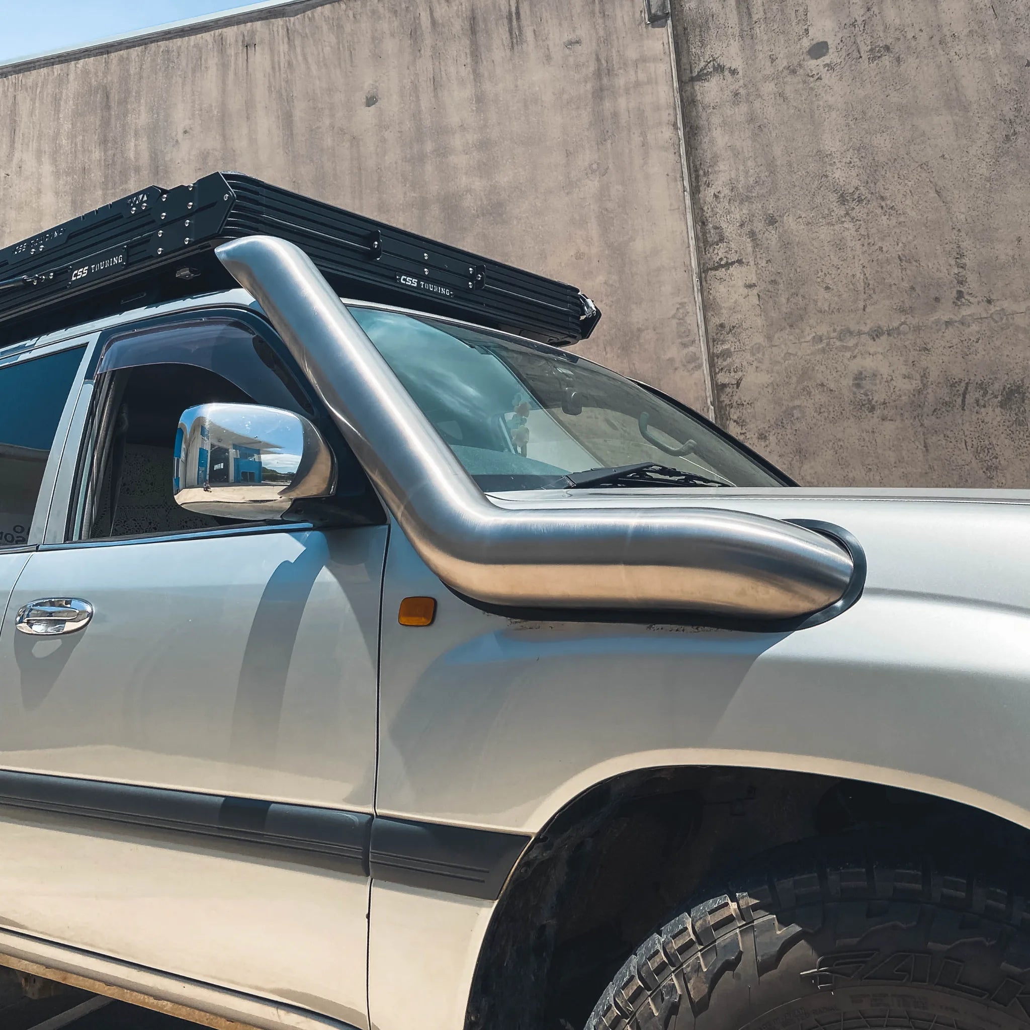 Angry Arc 100/105 Series snorkel, three-quarter view